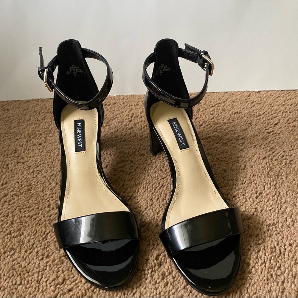 Nine West Black Heeled Sandals with Glossy Finish